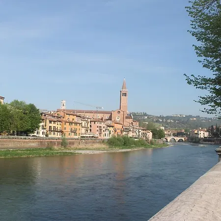 Residenza San Tomaso Гостевой дом Верона