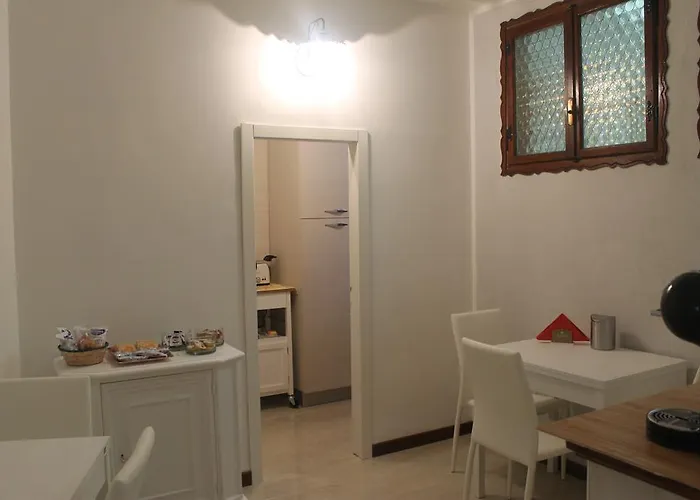 בית הארחה Residenza San Tomaso ורונה